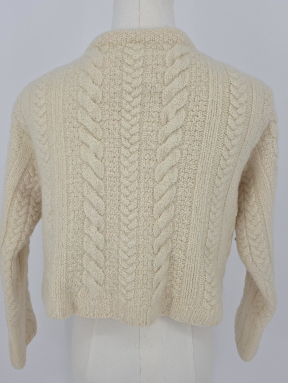 Paul James England 100% Wool Cable Knit Cardigan Sweater Cream Cropped S - Picture 4 of 10